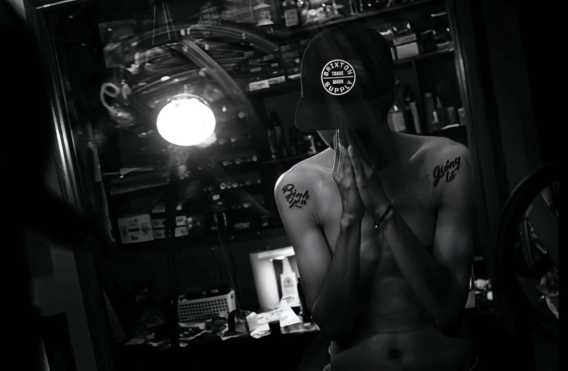 Hình xăm Bình Yên - Giông Tố / Rapper Đen Vâu tại Electric Tattoo