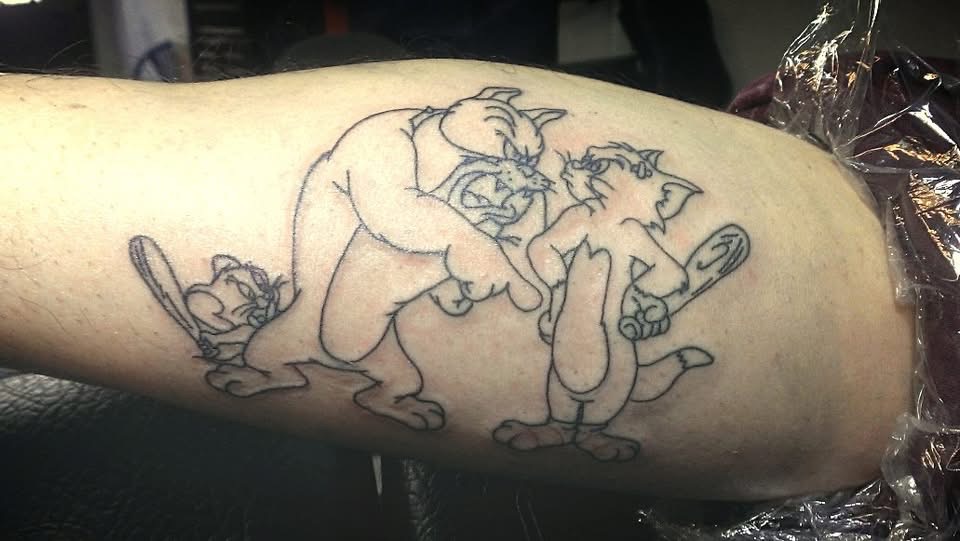 Hình xăm của Emcee L Dalab tại Electric Tattoo